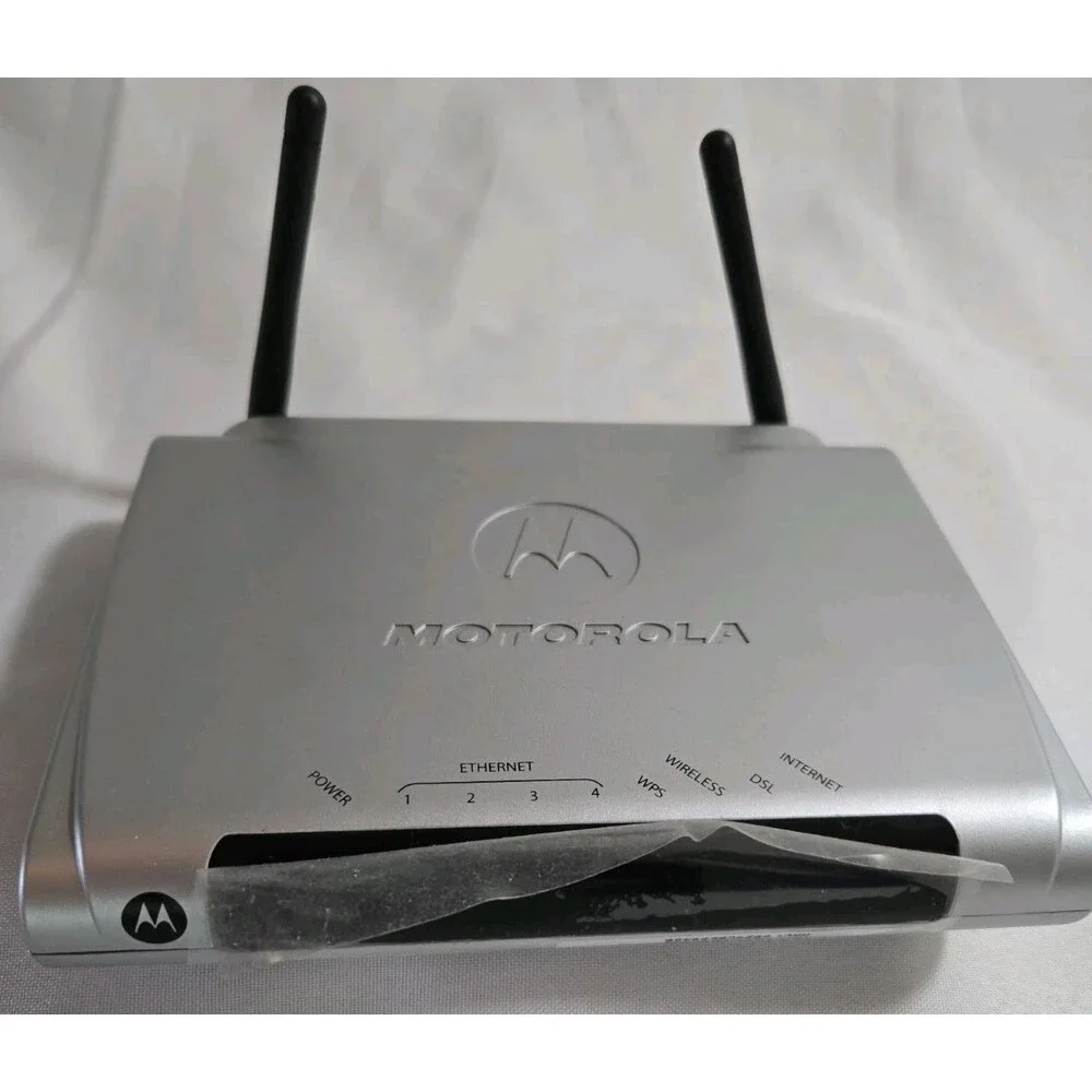 Motorola Modem 12VDC E141744 Router With Power Cord - Picture 2 of 4